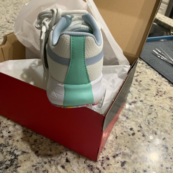 Great running show. NWT (box)   Reebok NIB running shoe Sz 9 - Picture 5 of 7